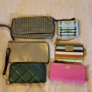 Lot of assorted wallets/wrislets/clutches